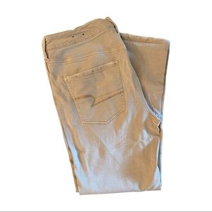 American Eagle khaki skinny jeans size 10